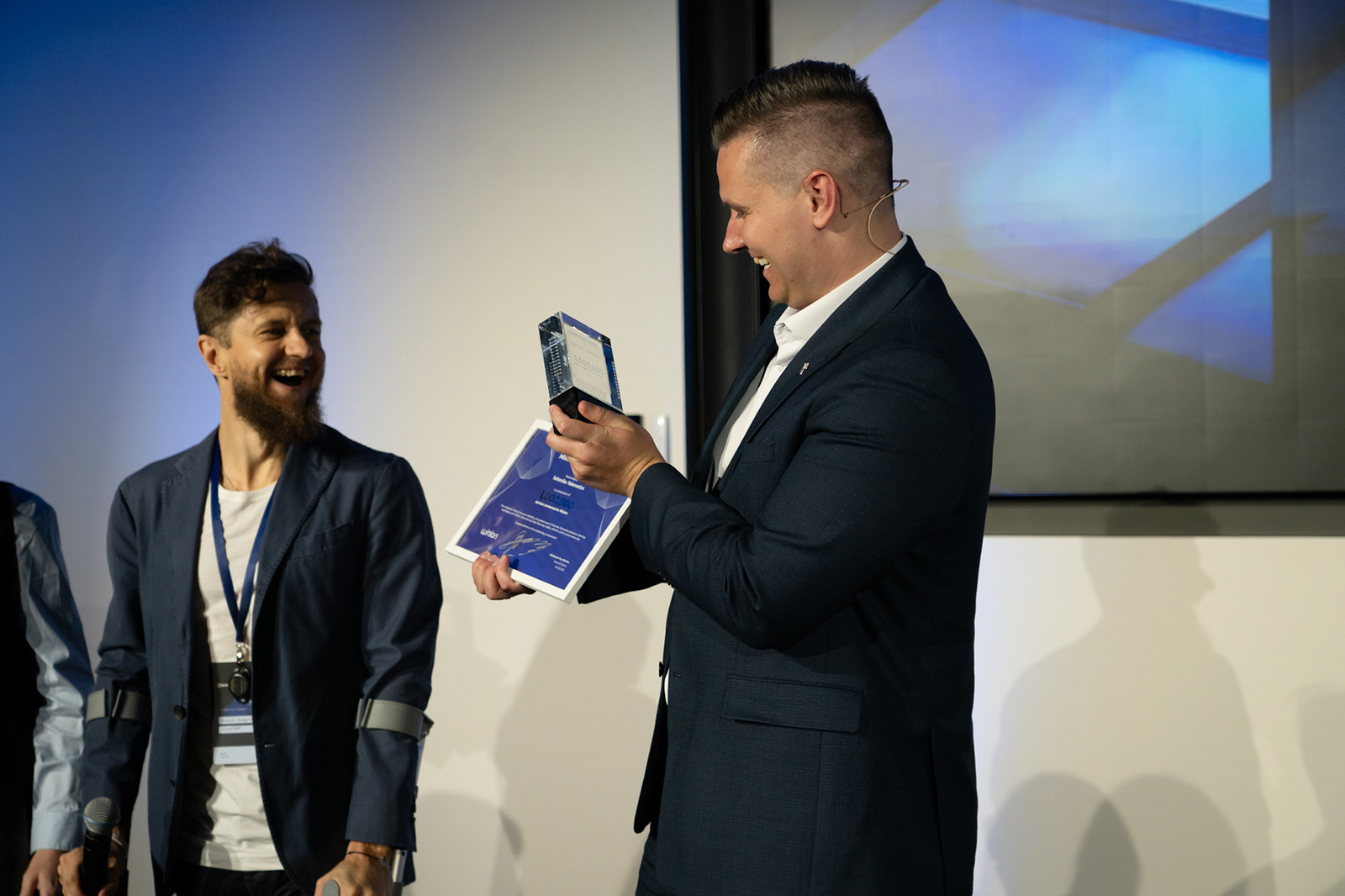Awarding Teltonika 3