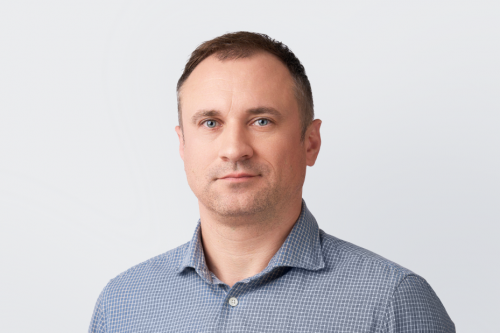 Denis Strakh