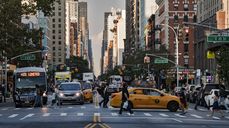 1-cover-exploring-smart-mobility-wialon